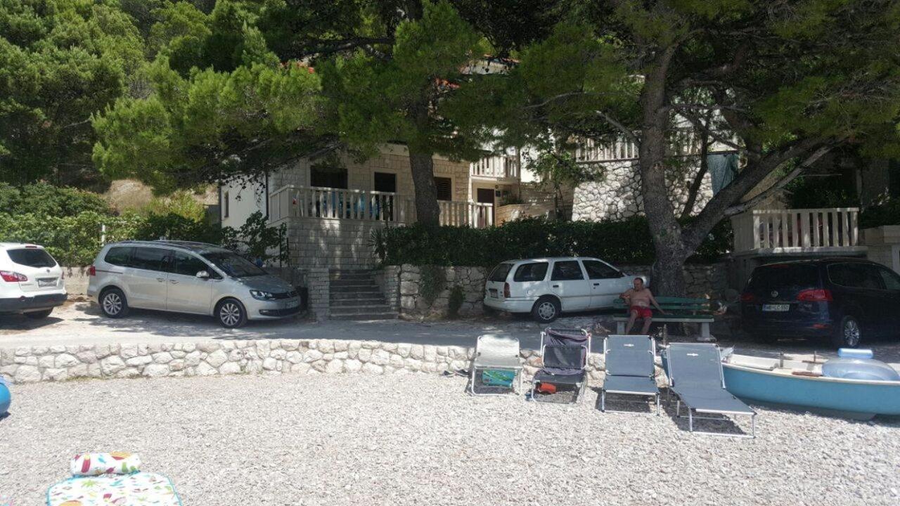 Apartments By The Sea Brela, Makarska - 16065 Экстерьер фото